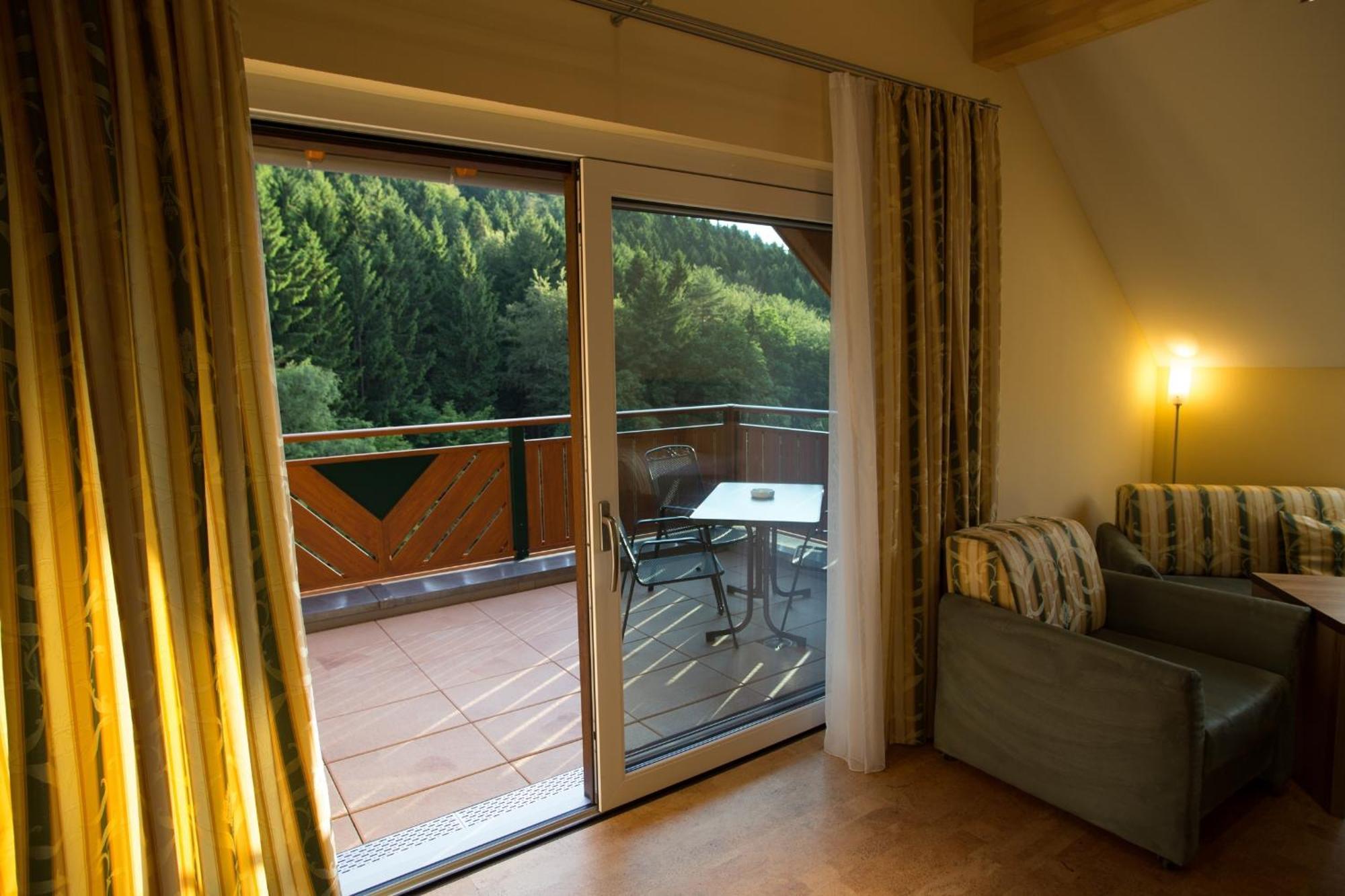 Wald-Hotel Heppe Dammbach Номер фото